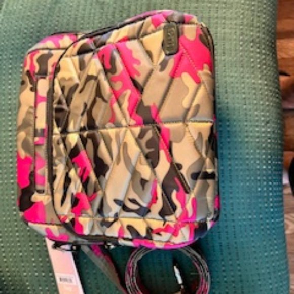 lug Bags Lug Ranger 2 Camo Orchid Rfid Medium Crossbody With Top